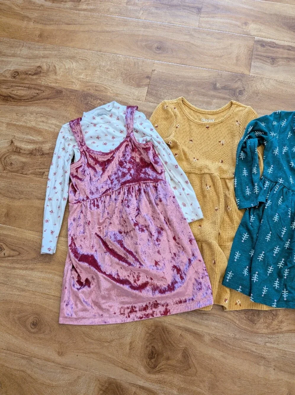 Lot of 4 Toddler Girl 4T Fall/Winter Dresses Holiday Cat & Jack Oshkosh